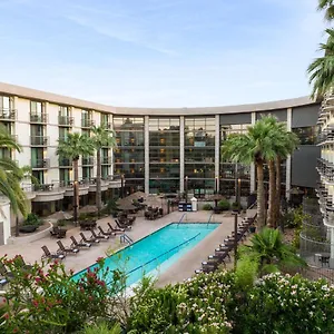 Embassy By Hilton Biltmore 3* Phoenix